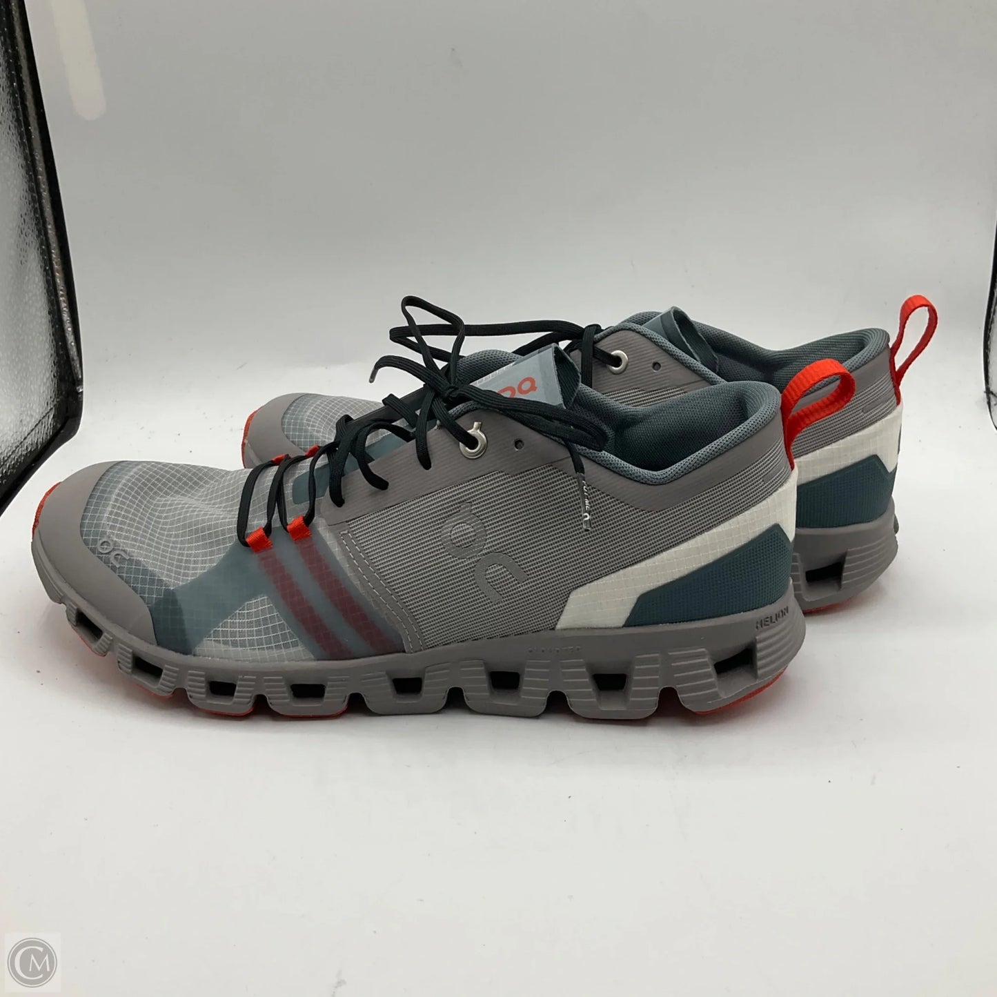 Shoes Athletic By On Cloud In Grey, Size: 9.5