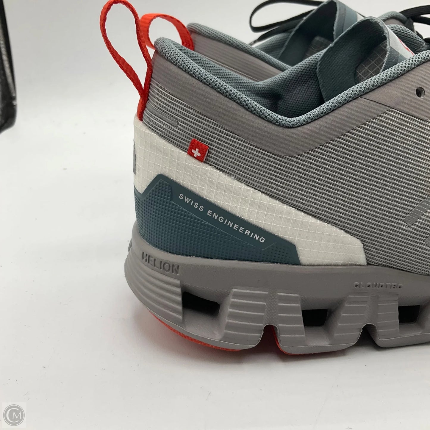 Shoes Athletic By On Cloud In Grey, Size: 9.5