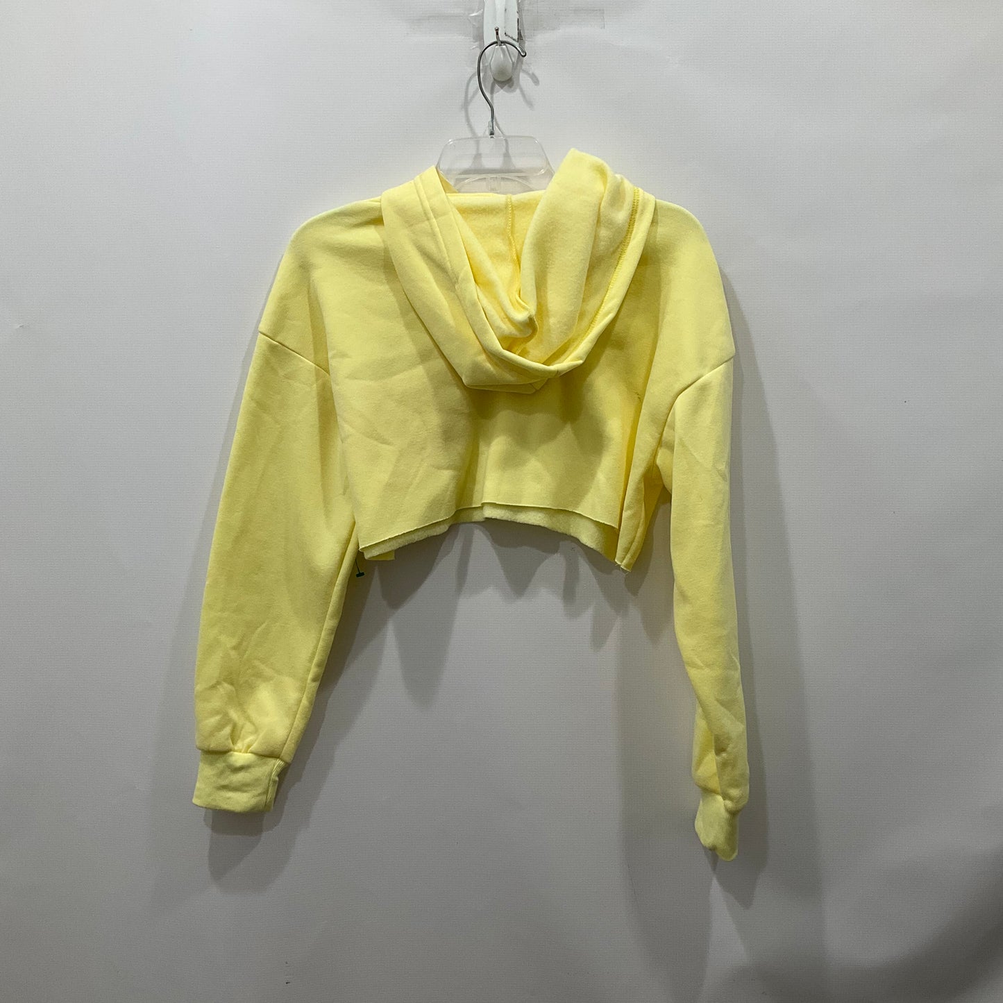 Sweatshirt Hoodie By Clothes Mentor In Yellow, Size: S