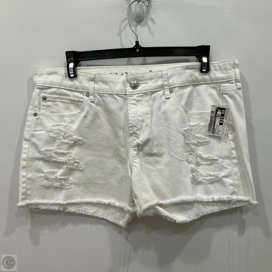 Shorts By Articles Of Society In White Denim, Size: 6