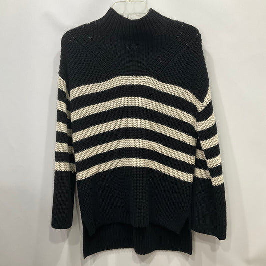 Sweater By Old Navy In Striped Pattern, Size: S