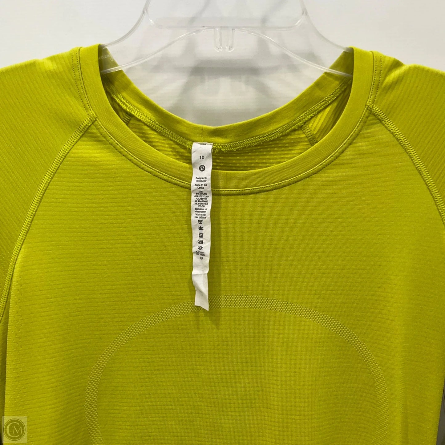 Athletic Top Long Sleeve Crewneck By Lululemon In Green, Size: 10