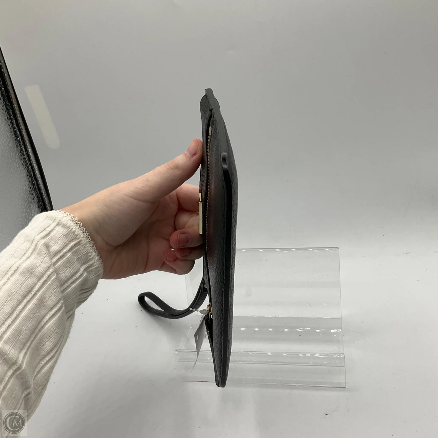 Wristlet Designer By Kate Spade, Size: Medium