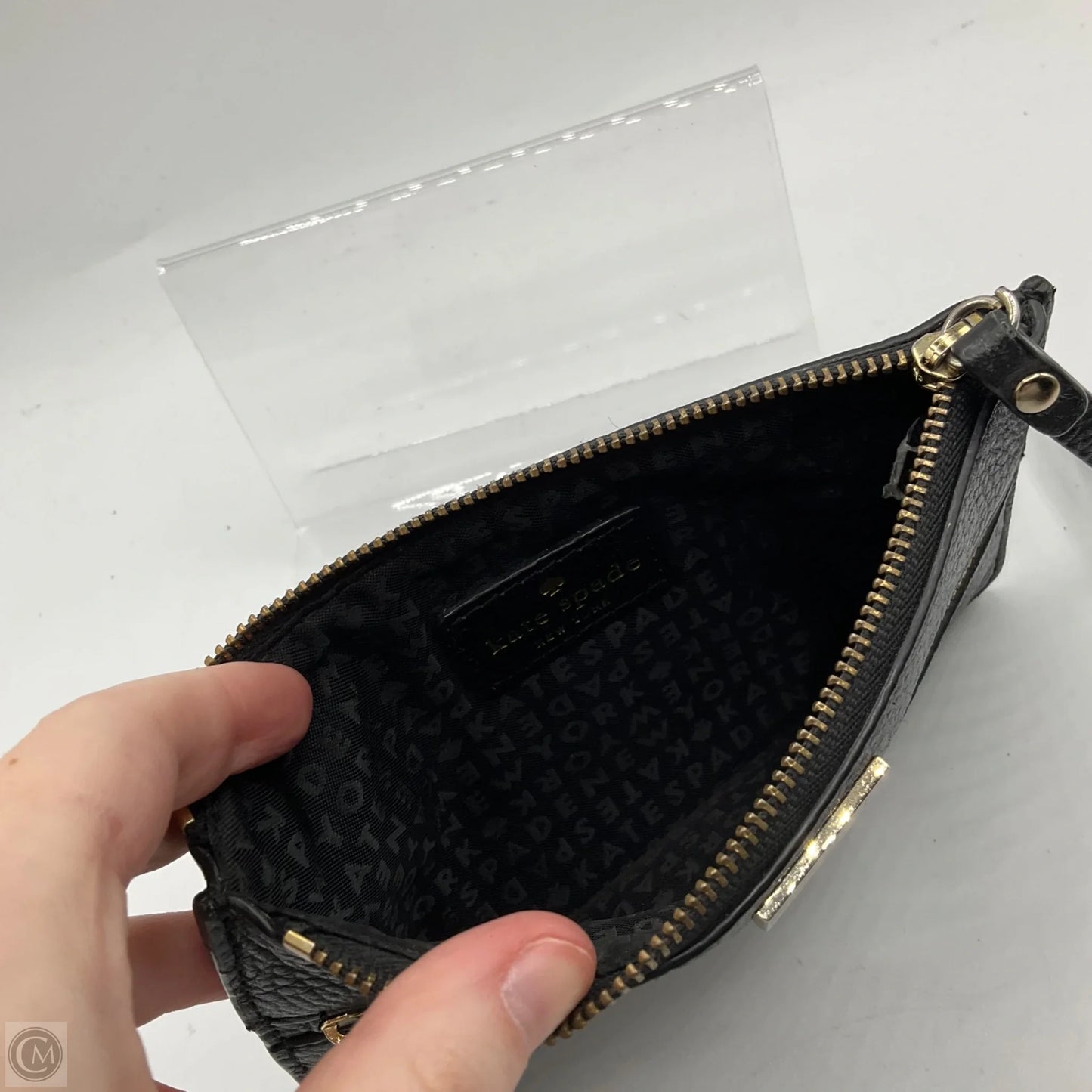 Wristlet Designer By Kate Spade, Size: Medium