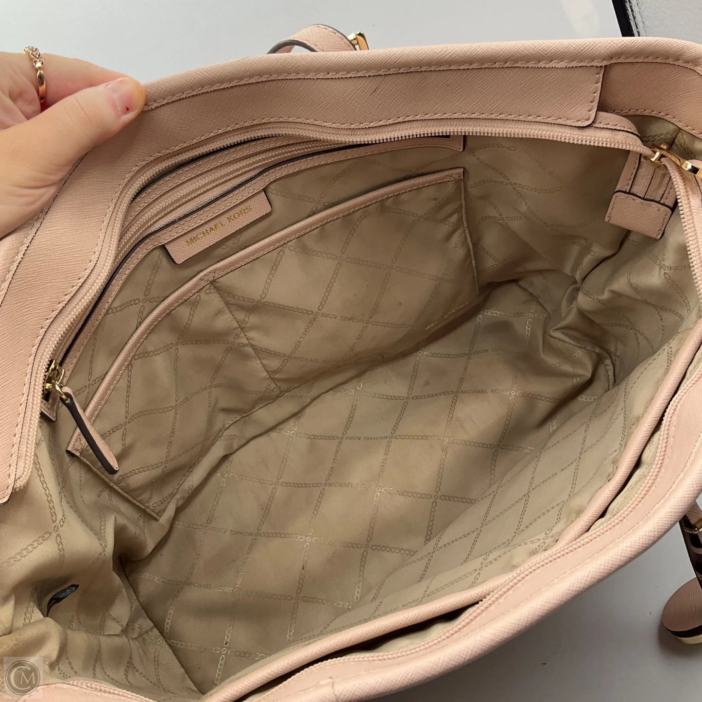 Handbag Designer By Michael Kors, Size: Large