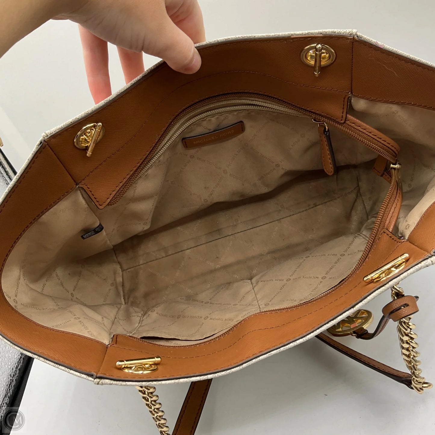 Handbag Designer By Michael Kors, Size: Large