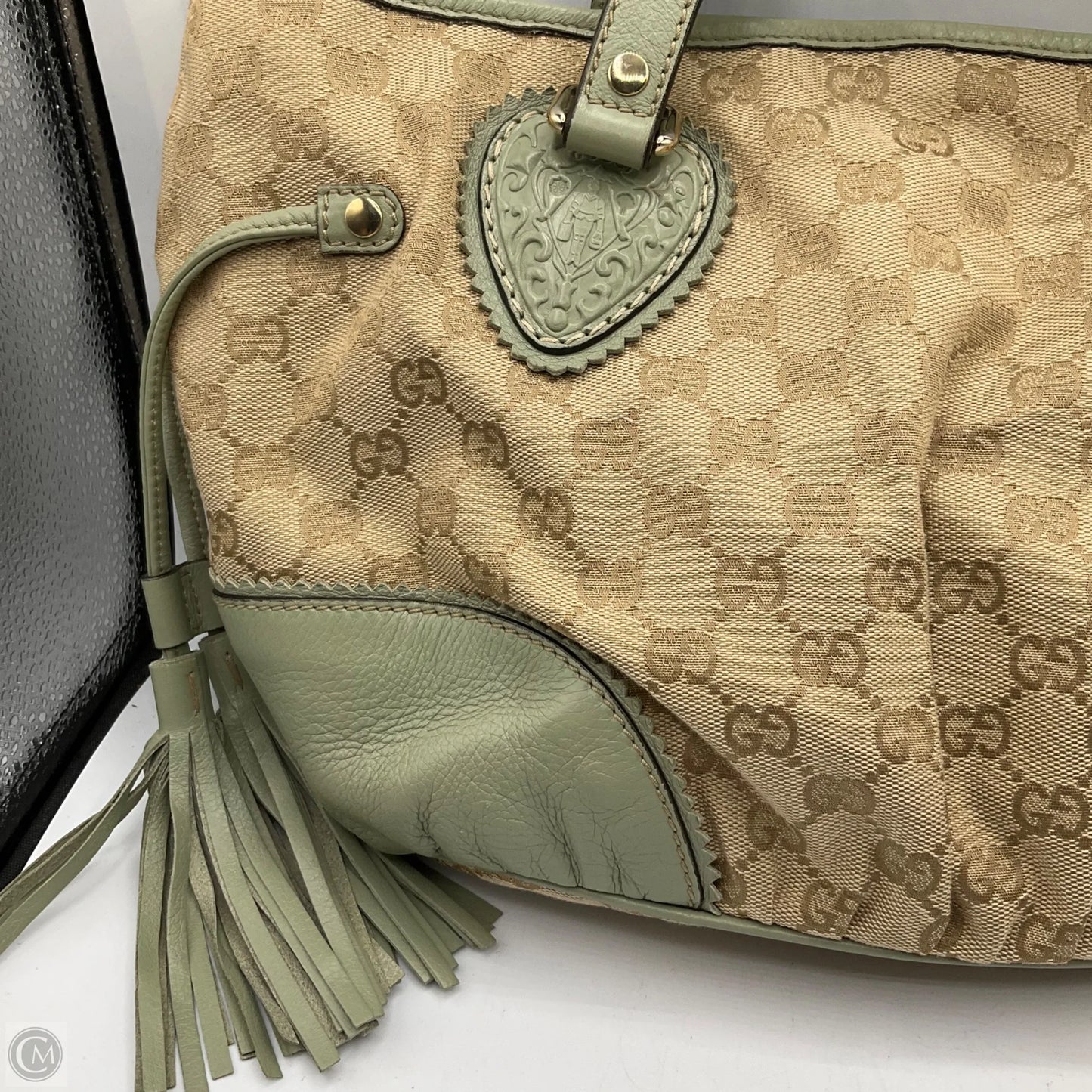 Handbag Luxury Designer By Gucci, Size: Medium