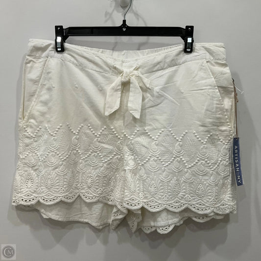 Shorts By Artisan Ny In White, Size: L