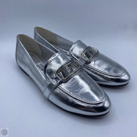 Shoes Designer By Tory Burch In Silver, Size: 9.5