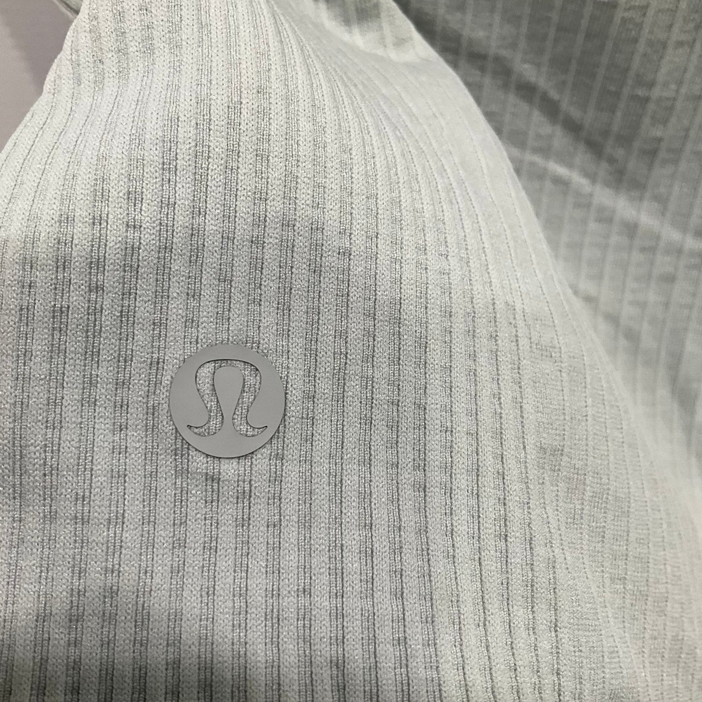 Top Short Sleeve By Lululemon In Grey, Size: 6