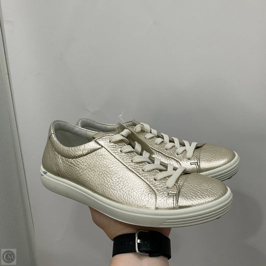 Shoes Sneakers By Ecco In Gold, Size: 5.5