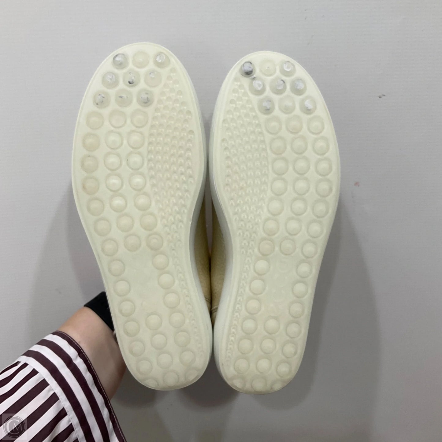Shoes Sneakers By Ecco In Gold, Size: 5.5