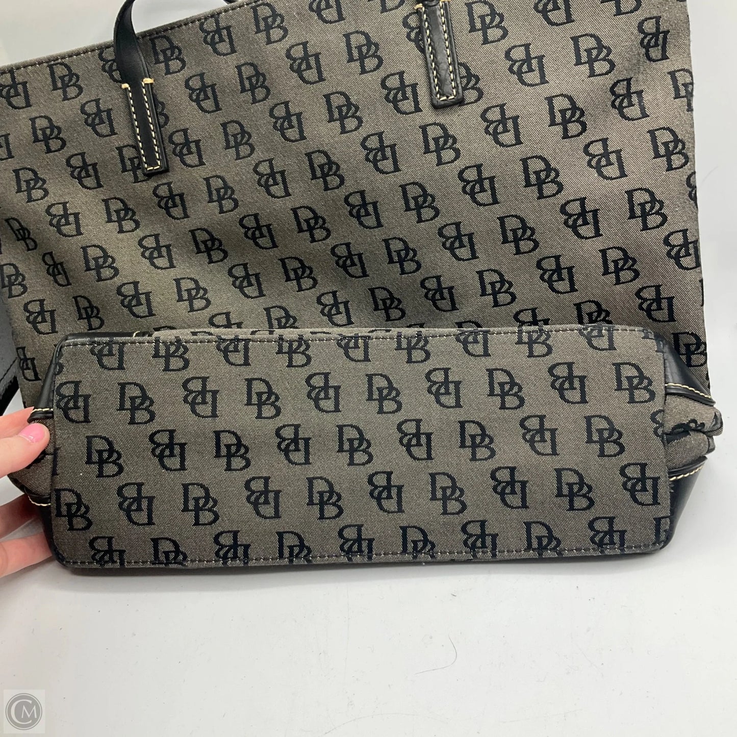 Handbag Designer By Dooney And Bourke, Size: Large