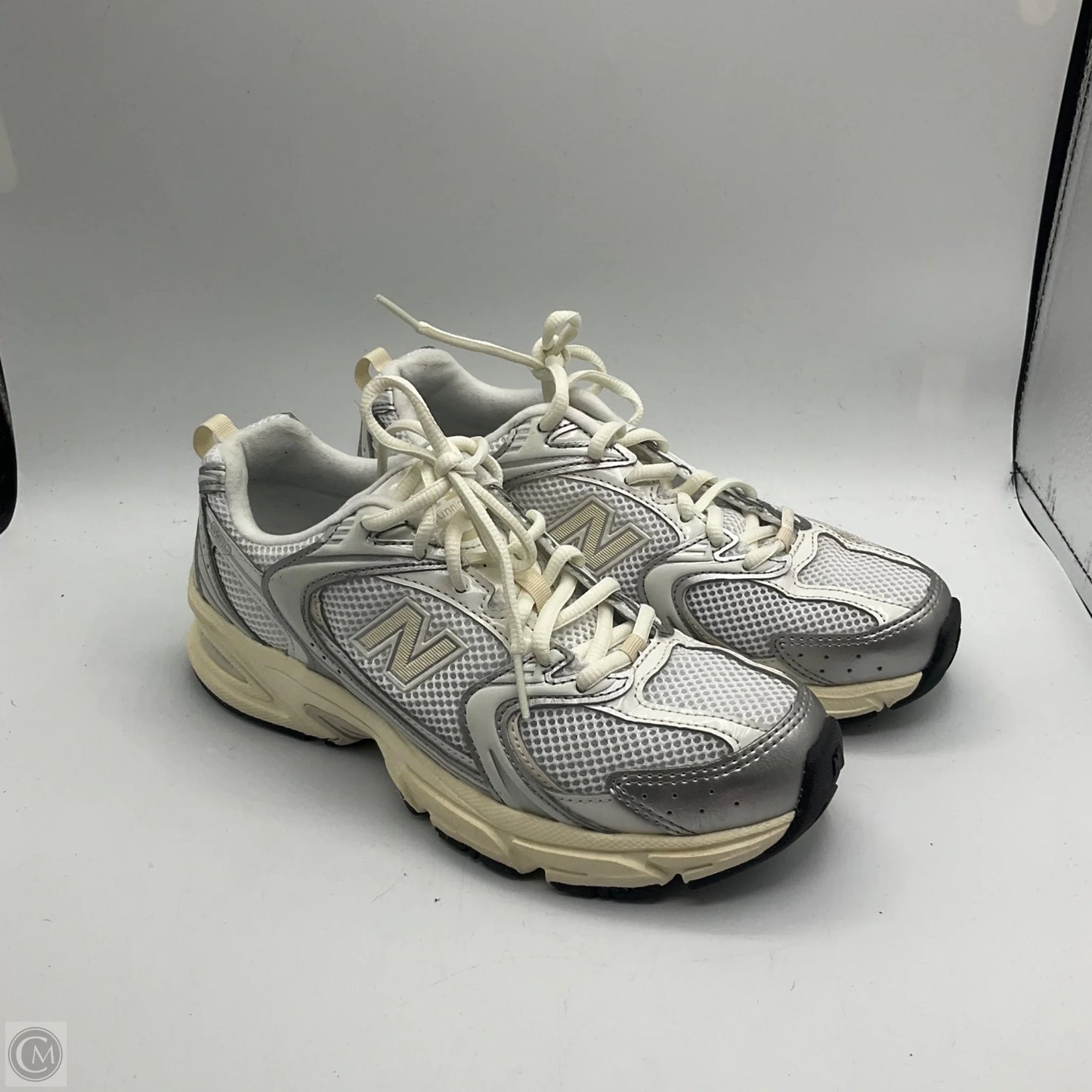 Shoes Athletic By New Balance In White, Size: 6.5