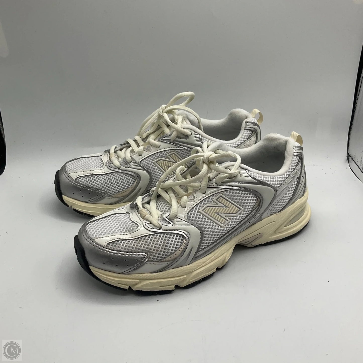 Shoes Athletic By New Balance In White, Size: 6.5