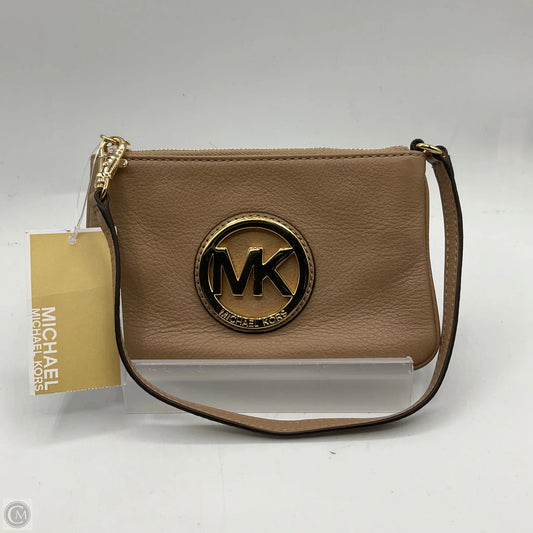 Wristlet Designer By Michael Kors, Size: Medium