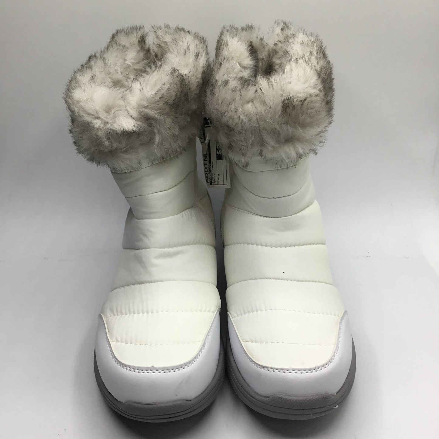 Boots Snow By Everlast In White, Size: 7