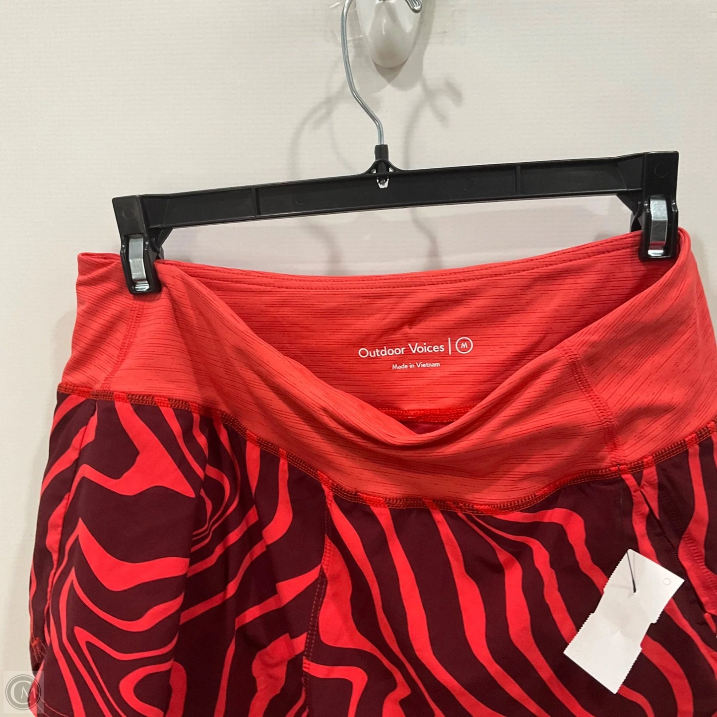 Athletic Shorts By Outdoor Voices In Red, Size: M