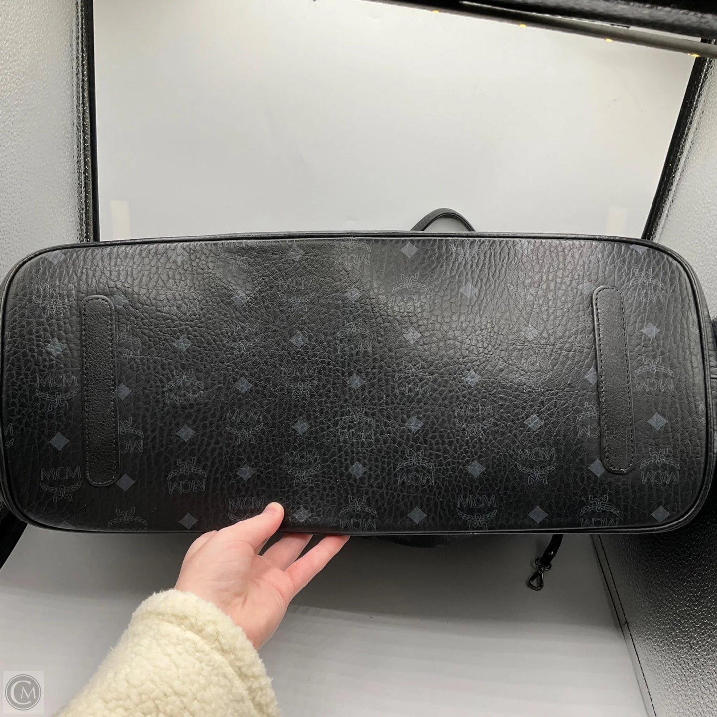 Handbag Luxury Designer By Mcm, Size: Large