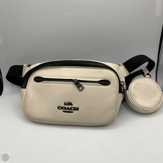 Belt Bag Designer By Coach, Size: Large