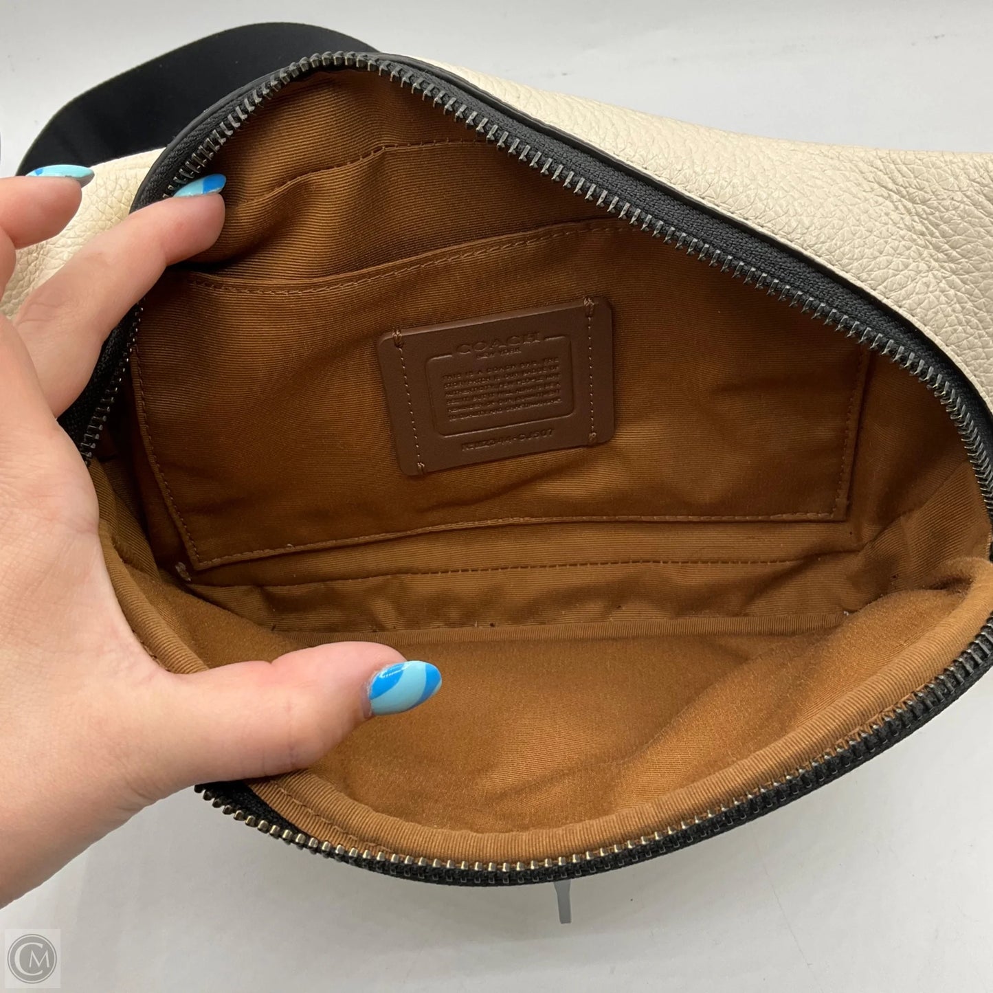 Belt Bag Designer By Coach, Size: Large