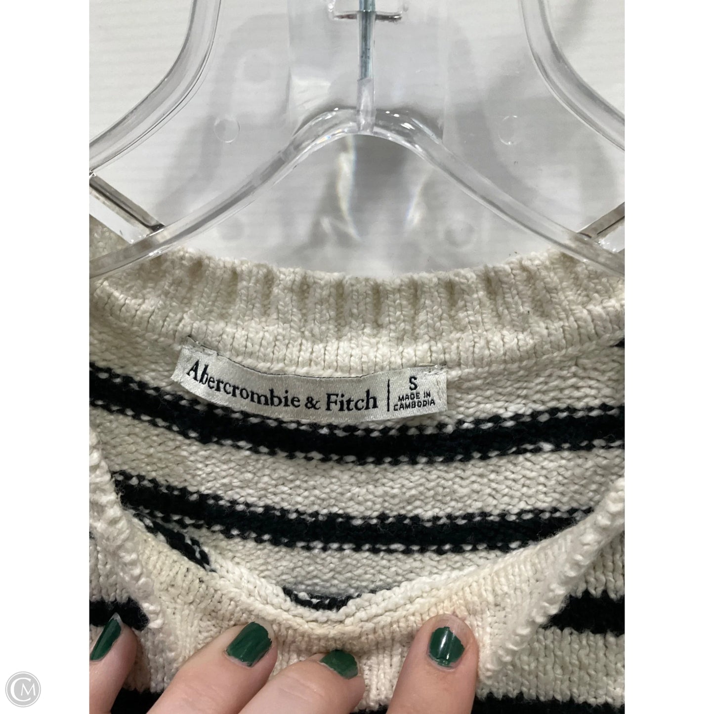 Top Short Sleeve By Abercrombie And Fitch In Black & White, Size: S