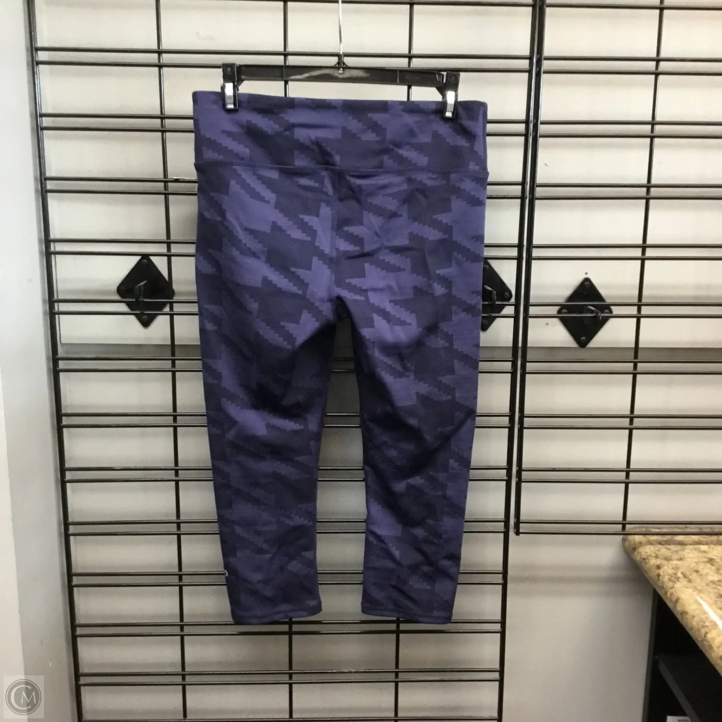 Athletic Leggings Capris By Alo In Navy, Size: M