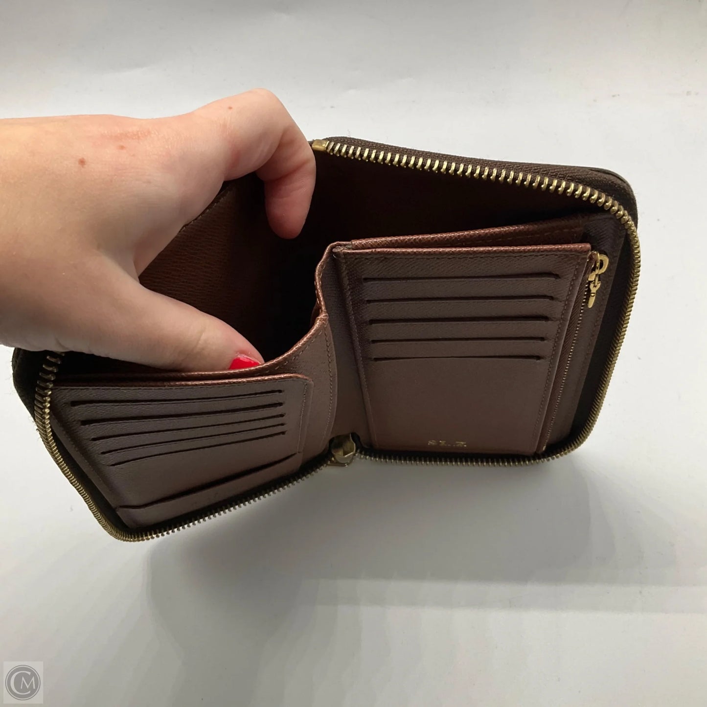 Wallet Luxury Designer By Louis Vuitton, Size: Medium