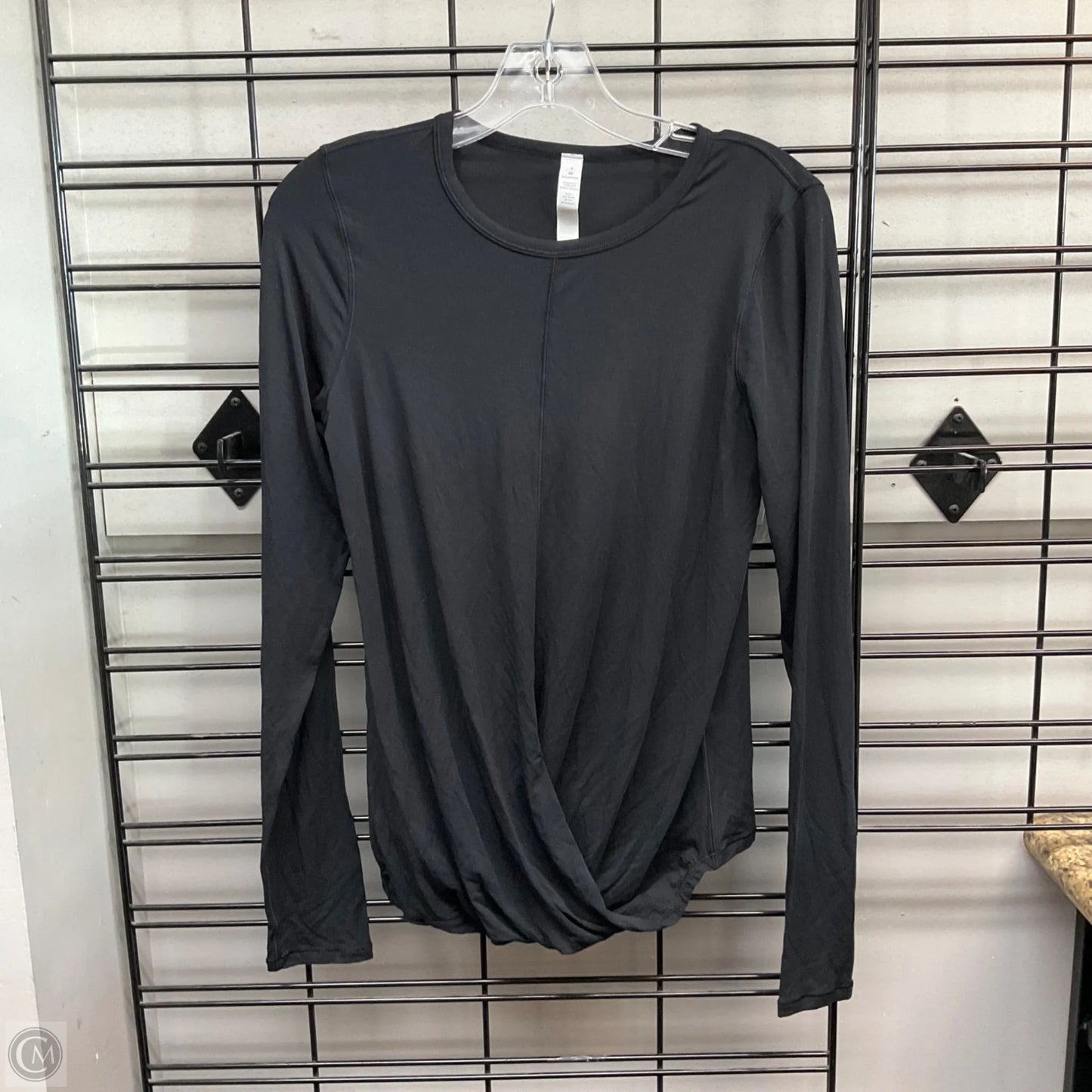 Athletic Top Long Sleeve Crewneck By Lululemon In Black, Size: 4