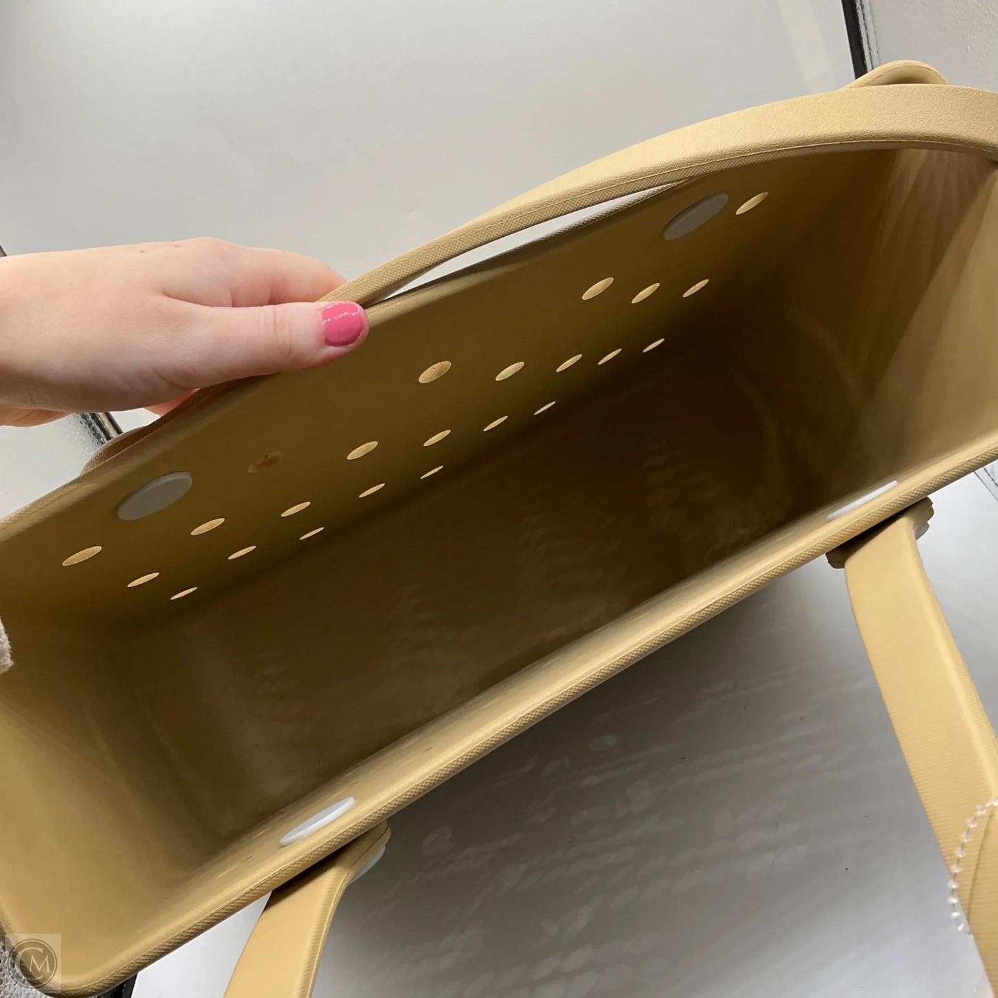 Tote By Clothes Mentor, Size: Large