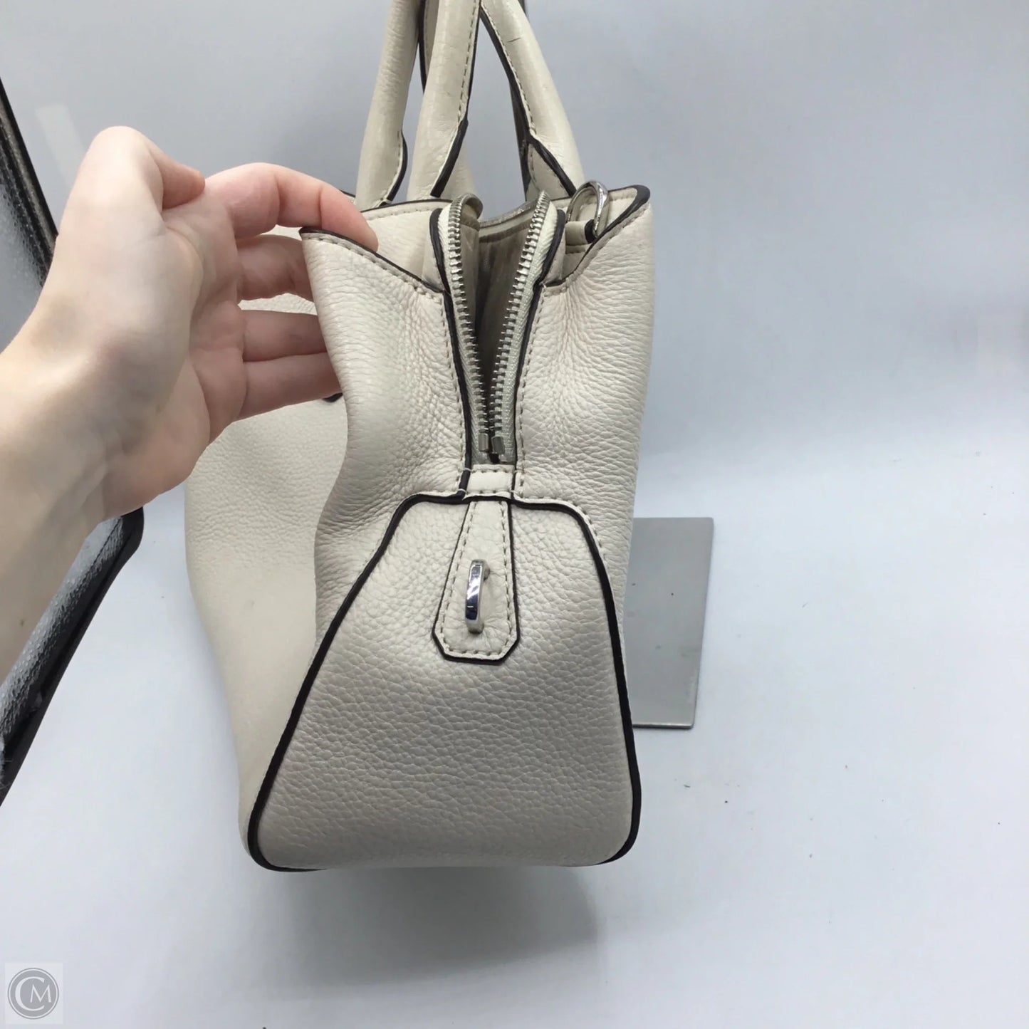 Handbag Designer By Michael Kors, Size: Large