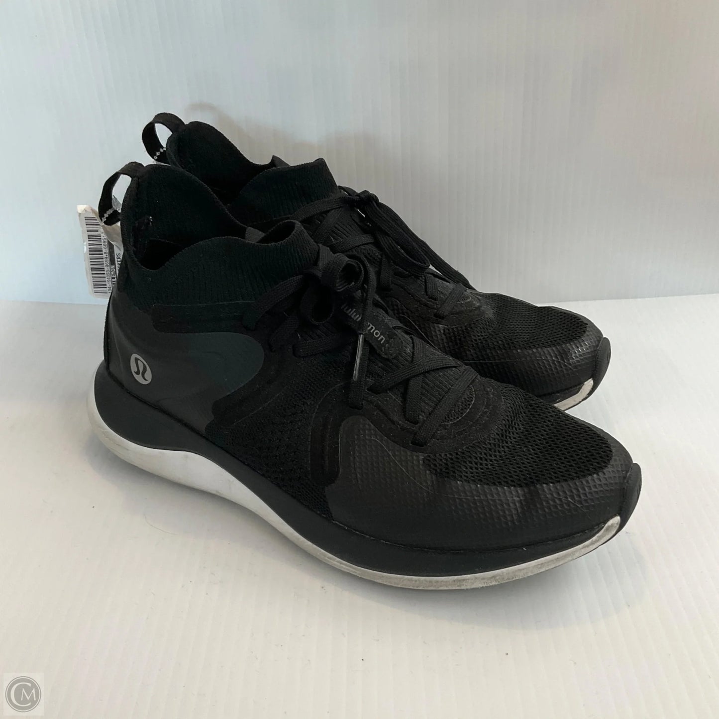 Shoes Sneakers By Lululemon In Black, Size: 9