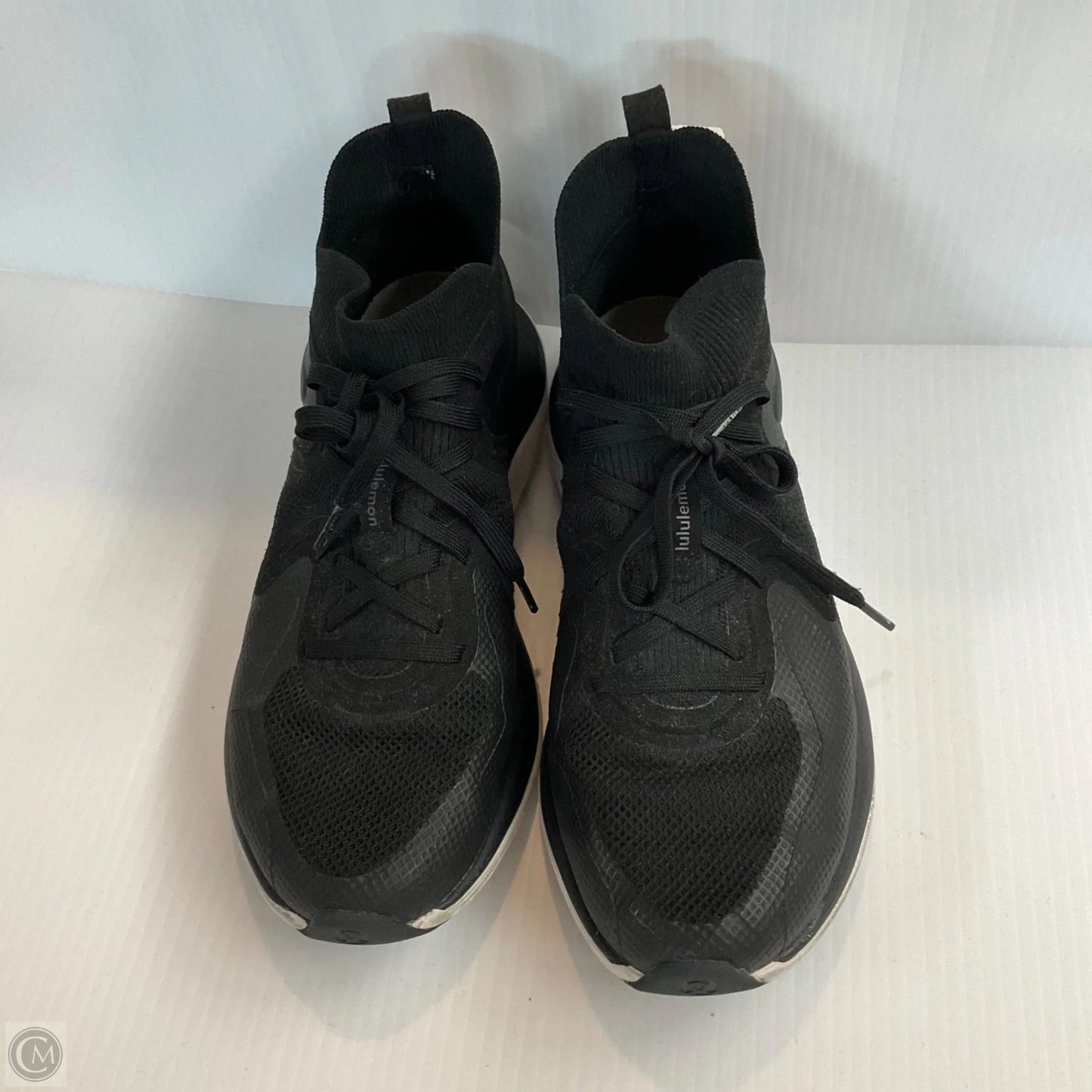 Shoes Sneakers By Lululemon In Black, Size: 9
