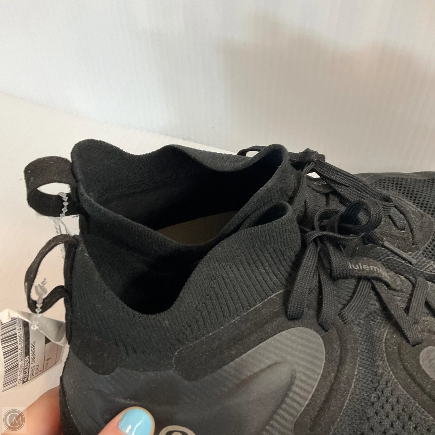 Shoes Sneakers By Lululemon In Black, Size: 9