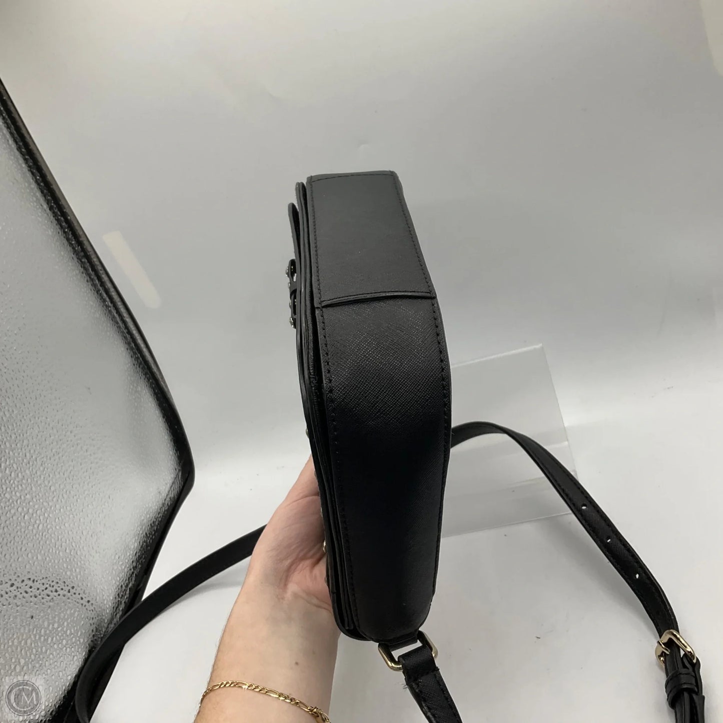 Crossbody Designer By Kate Spade, Size: Large