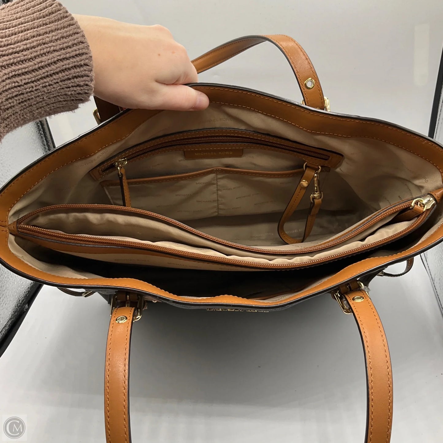 Handbag Designer By Michael Kors, Size: Large