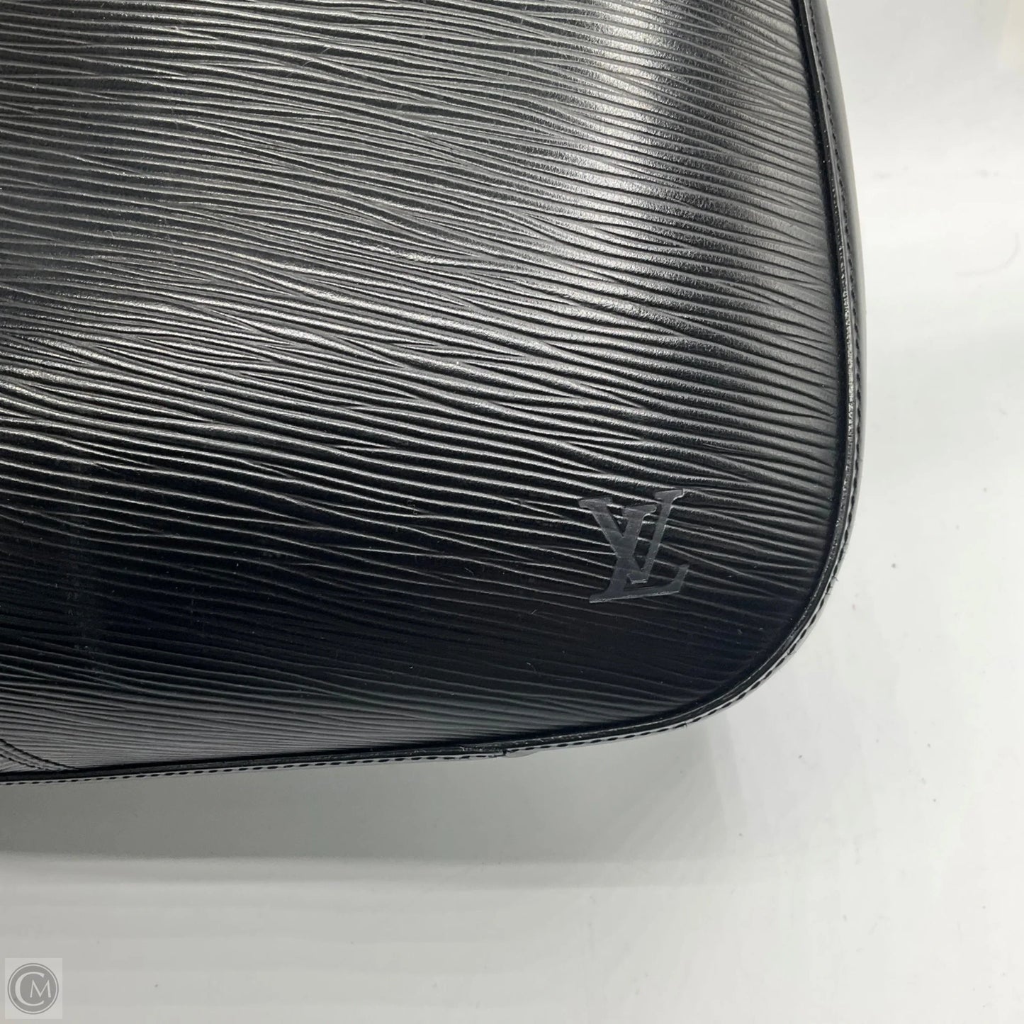 Handbag Luxury Designer By Louis Vuitton, Size: Medium