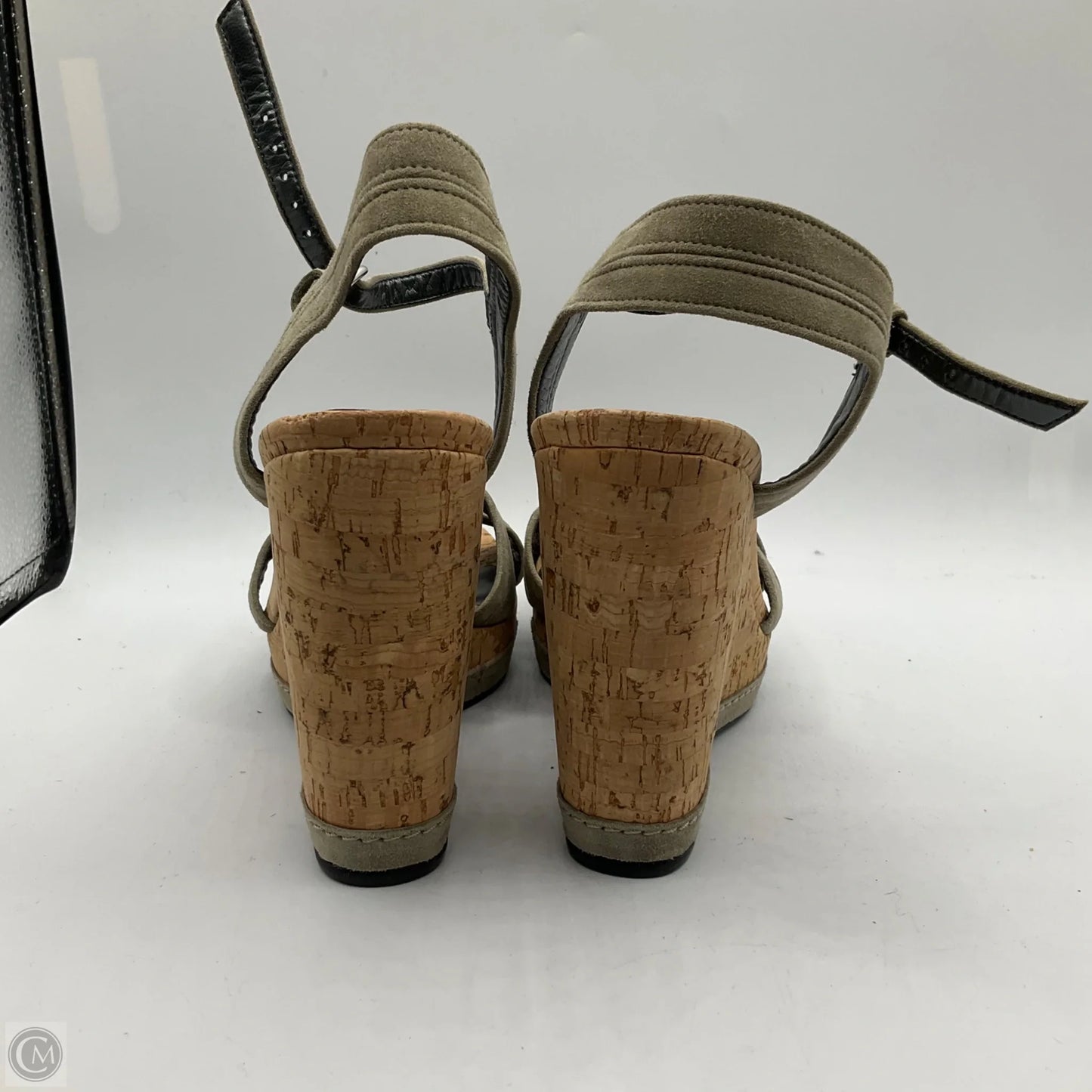 Sandals Designer By Stuart Weitzman In Green, Size: 8.5