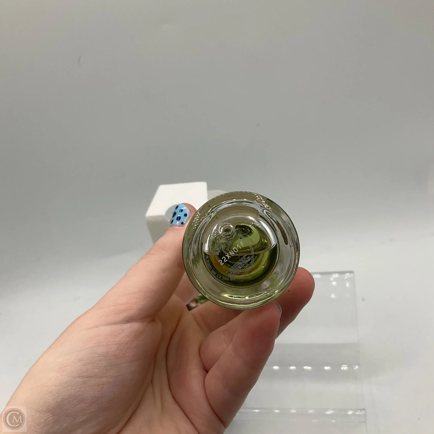 Fragrance By replica, Size: Medium