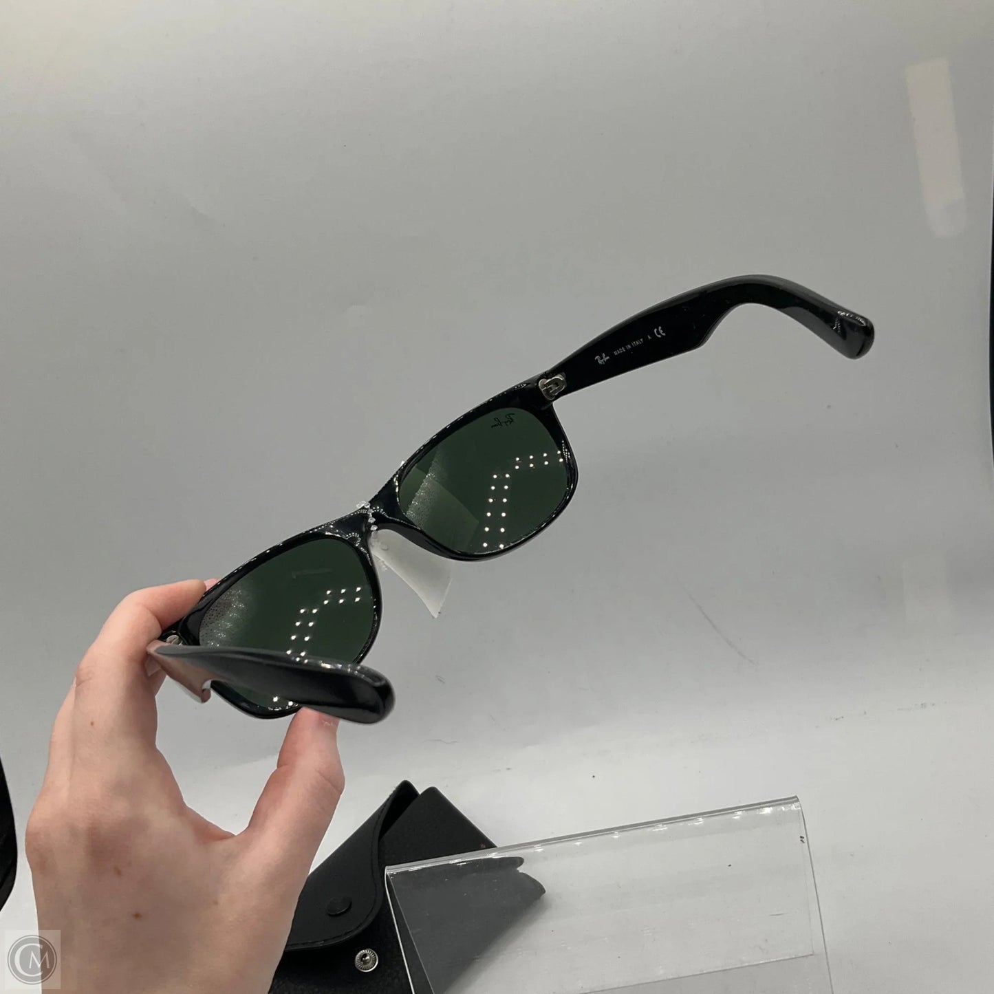 Sunglasses Designer By Ray Ban, Size: Medium