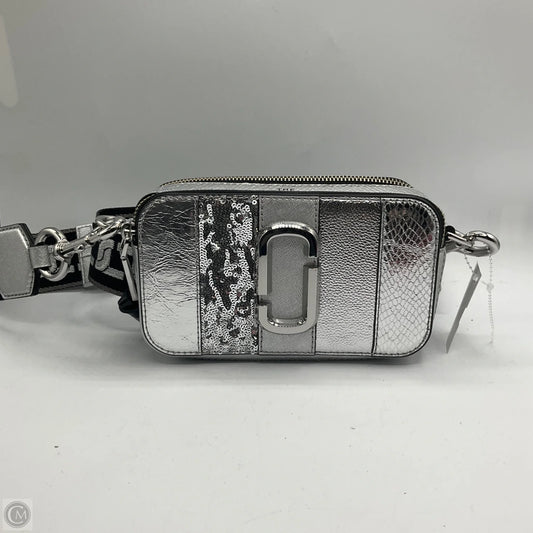 Crossbody Luxury Designer By Marc Jacobs, Size: Small