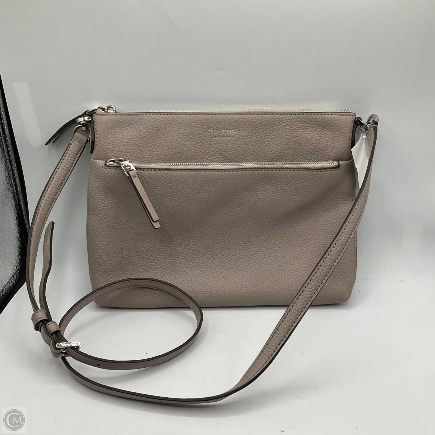 Crossbody Designer By Kate Spade, Size: Medium