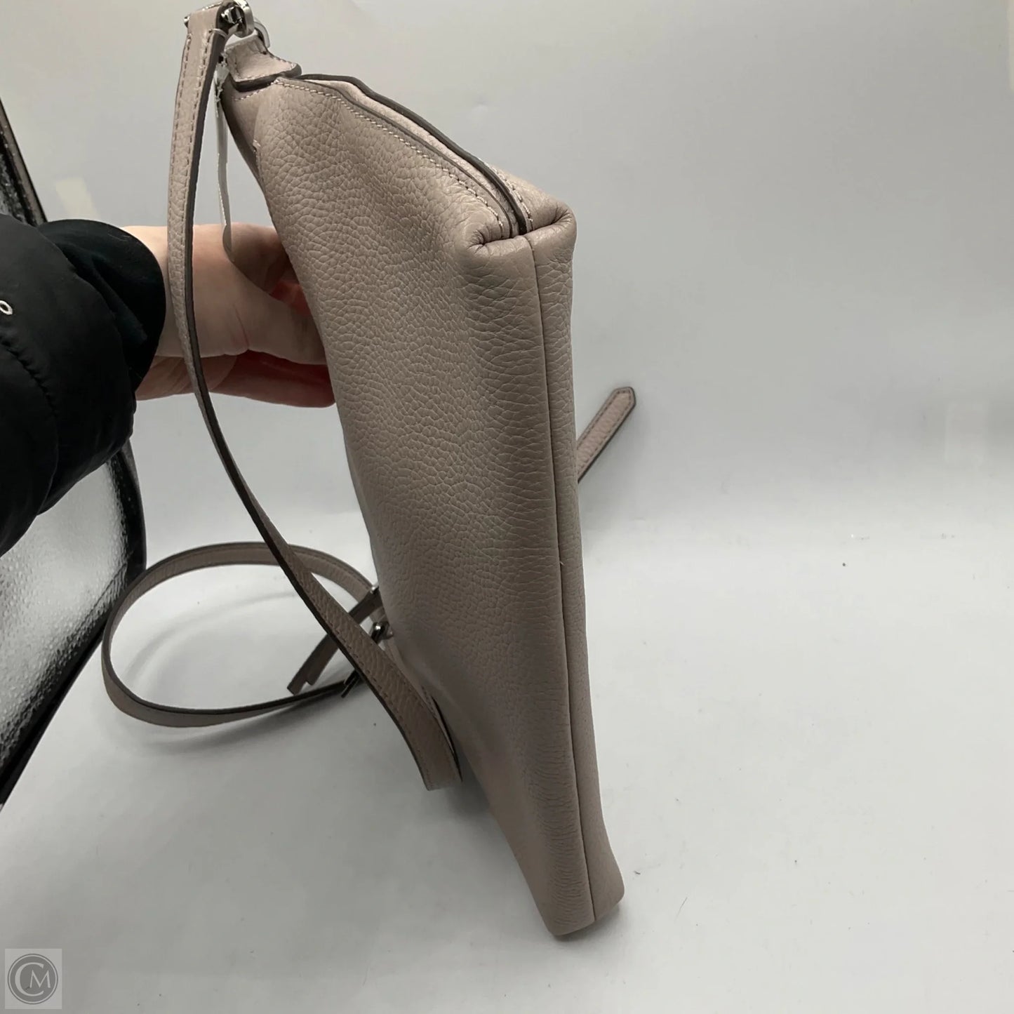 Crossbody Designer By Kate Spade, Size: Medium