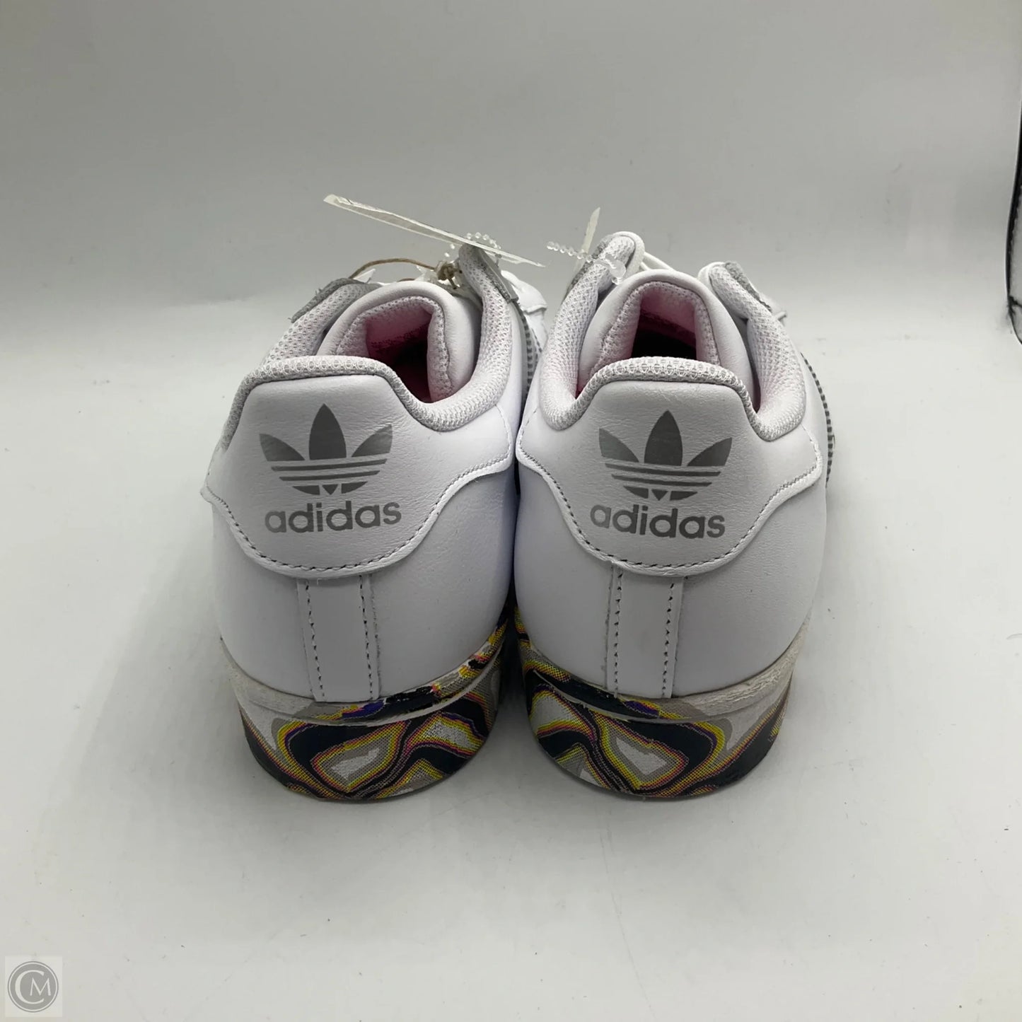 Shoes Sneakers By Adidas In White, Size: 7