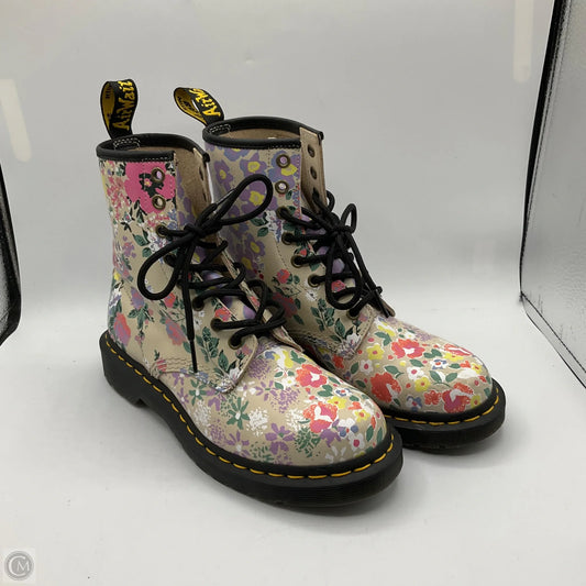 Boots Ankle Flats By Dr Martens In Floral Print, Size: 7
