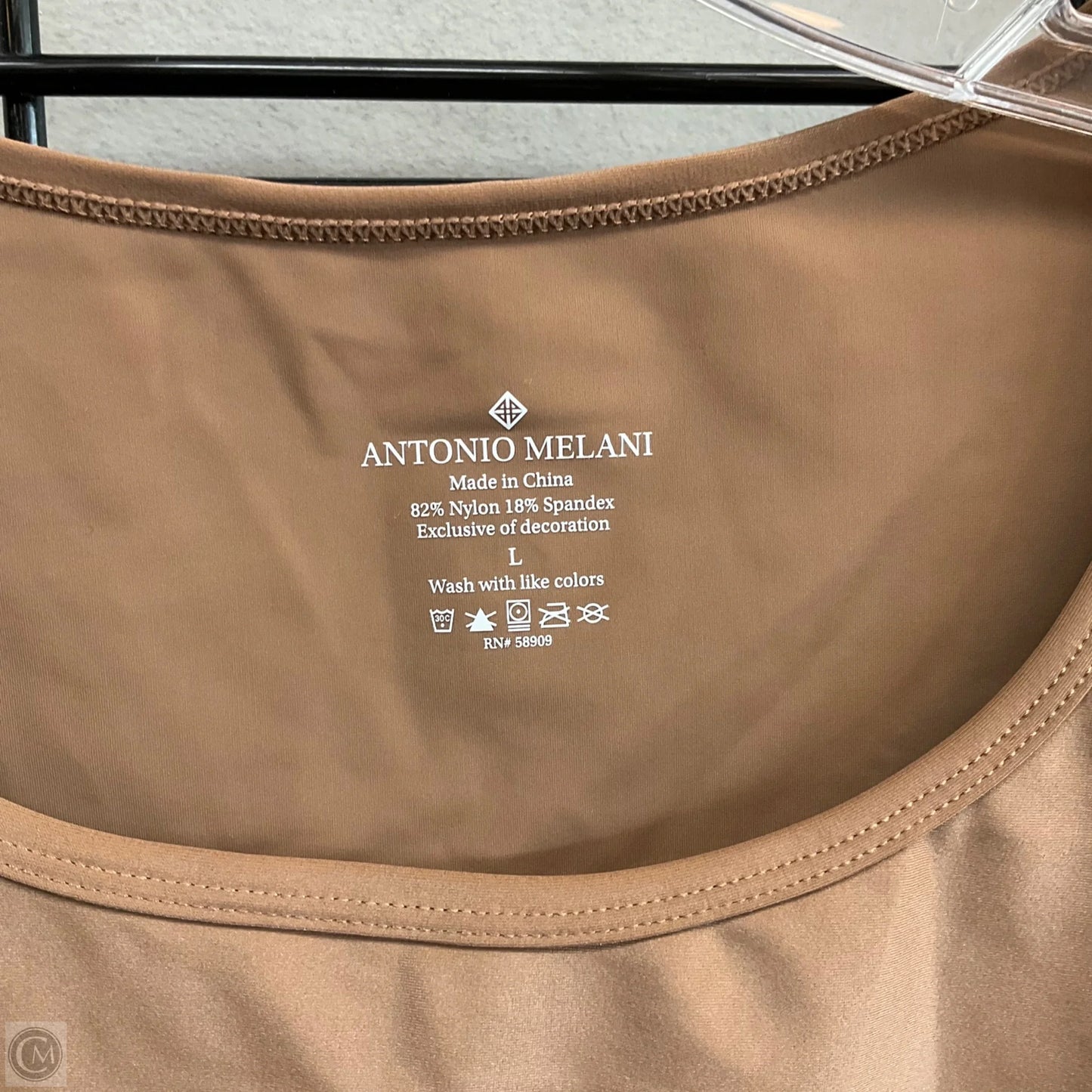 Athletic Top Long Sleeve Collar By Antonio Melani In Beige, Size: L