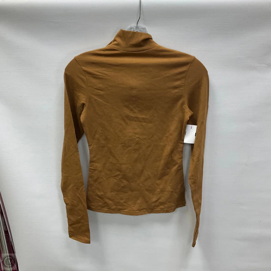Athletic Top Long Sleeve Collar By Skims In Brown, Size: M