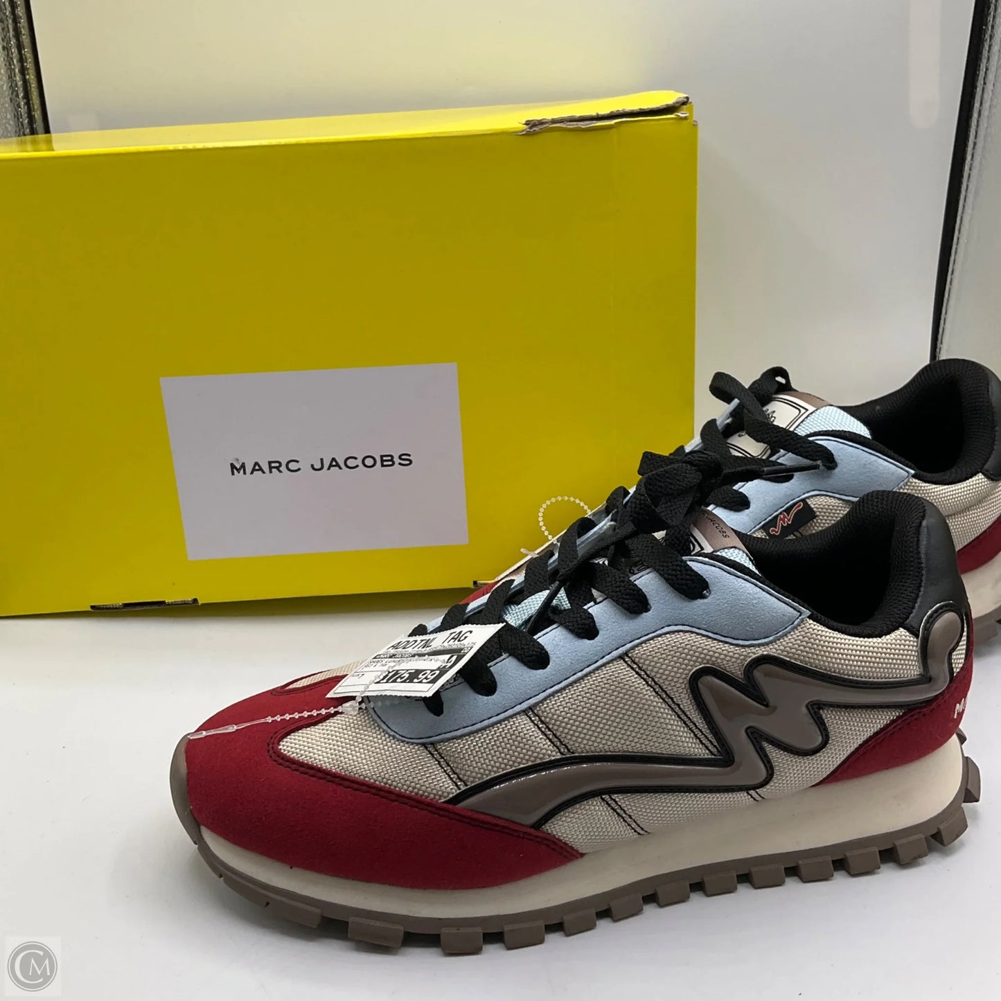 Shoes Luxury Designer By Marc Jacobs In Red & Tan, Size: 7