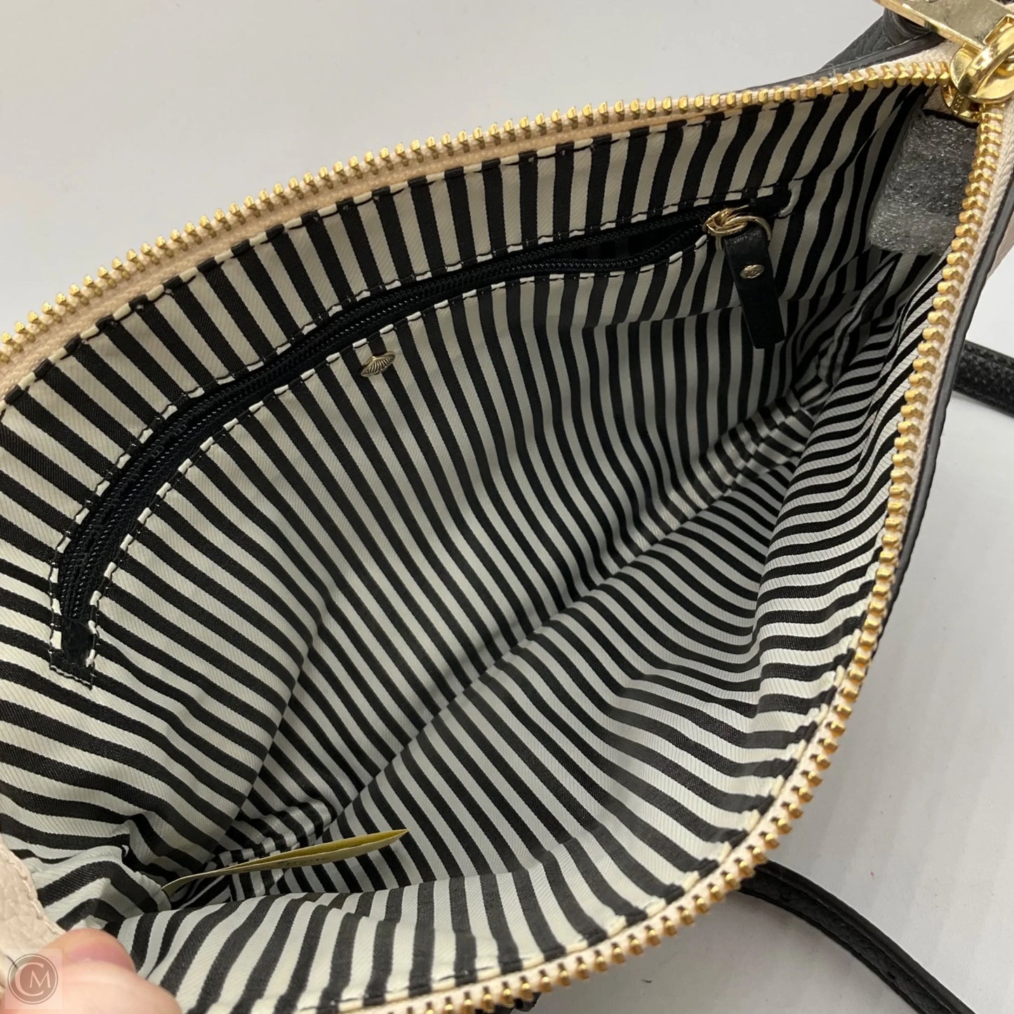 Crossbody Designer By Kate Spade, Size: Medium