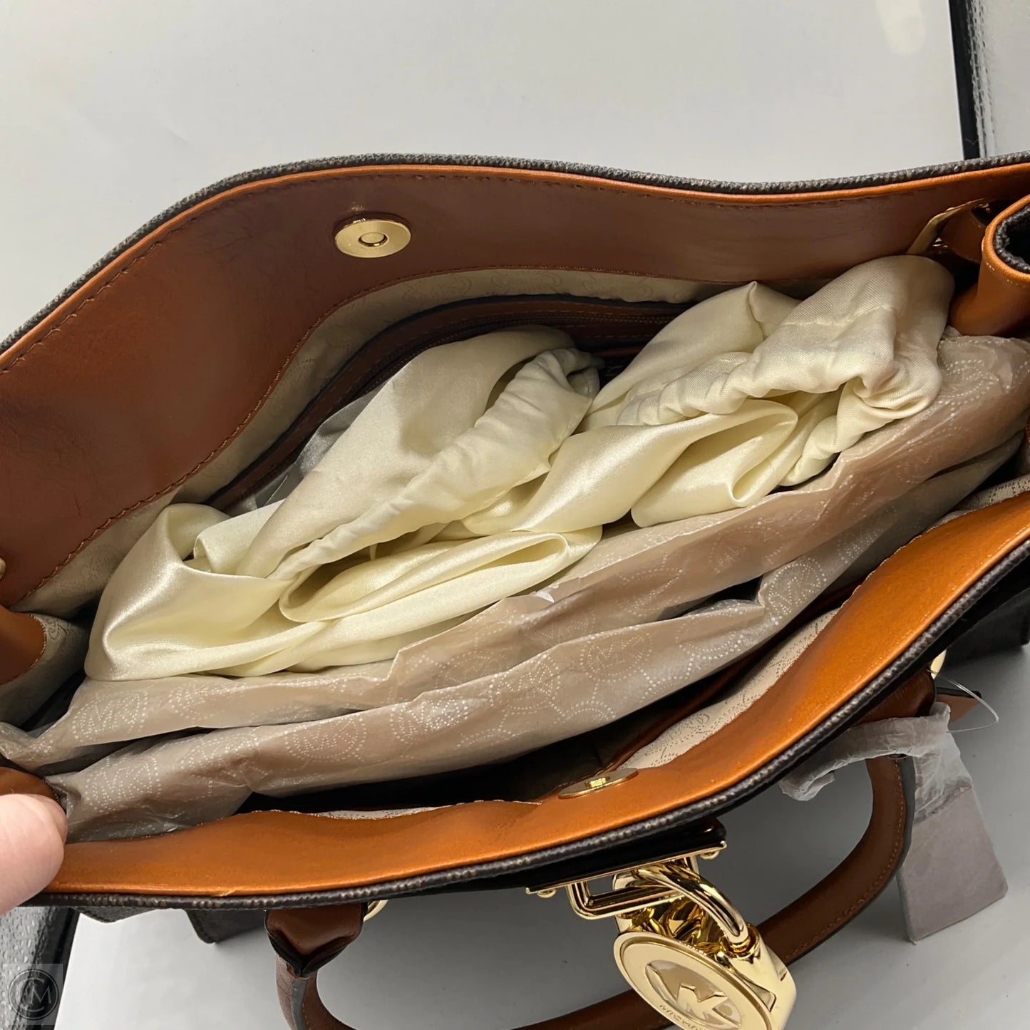 Handbag Designer By Michael Kors, Size: Large